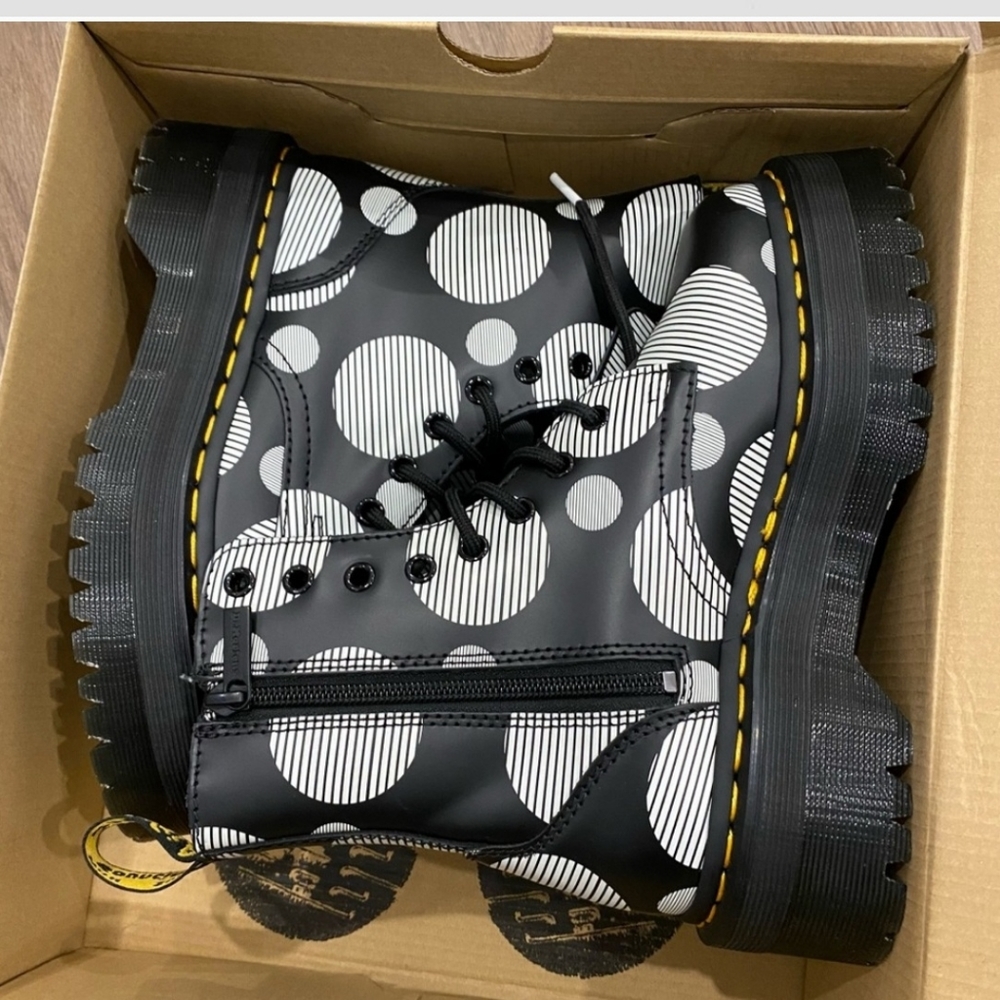 Dr Martens Jadon Polka Dot Platform Boot 6 - Picture 3 of 4